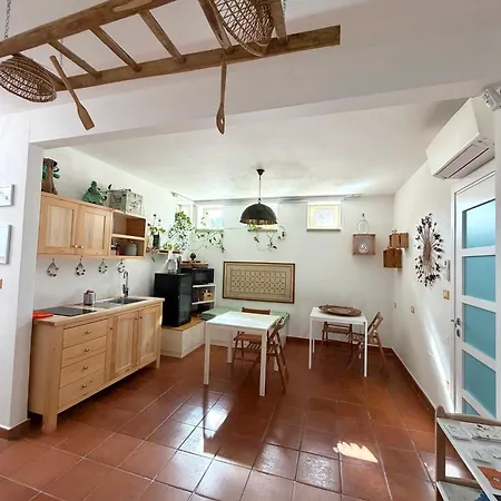 Bio&b Acquaviva Alojamento de Acomodação e Pequeno-almoço 4*