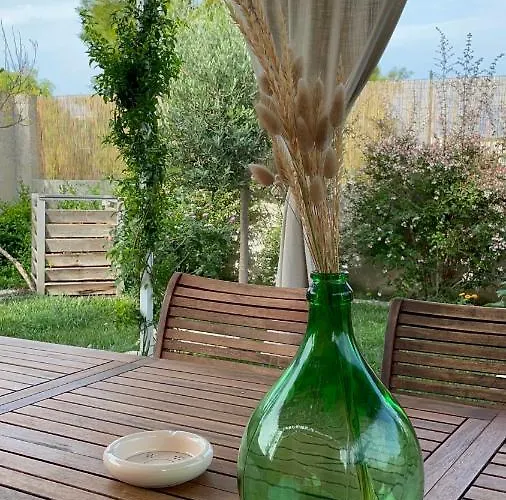 Alojamento de Acomodação e Pequeno-almoço Bio&b Acquaviva 4*