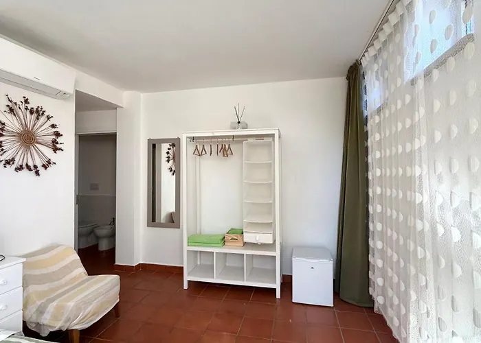 Bio&b Acquaviva Alojamento de Acomodação e Pequeno-almoço 4*