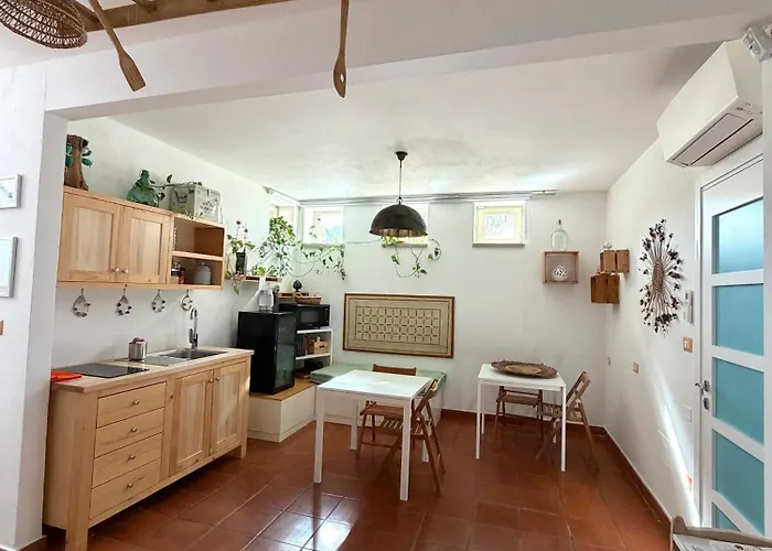 Bio&b Acquaviva Alojamento de Acomodação e Pequeno-almoço 4*