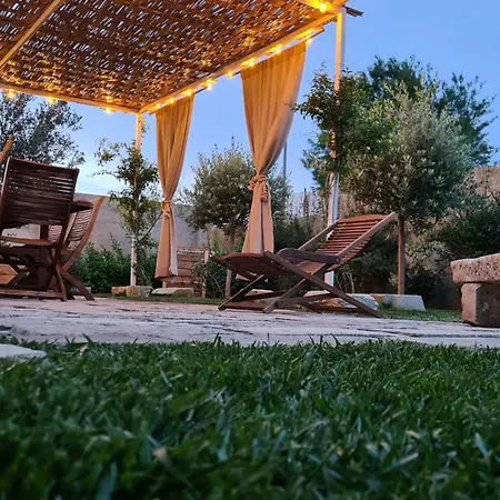 Bio&b Acquaviva Bed & Breakfast 4*