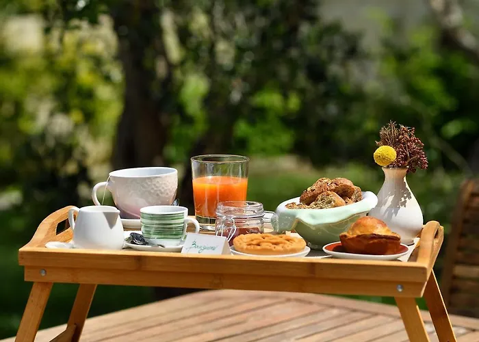 Bio&b Acquaviva Bed & Breakfast