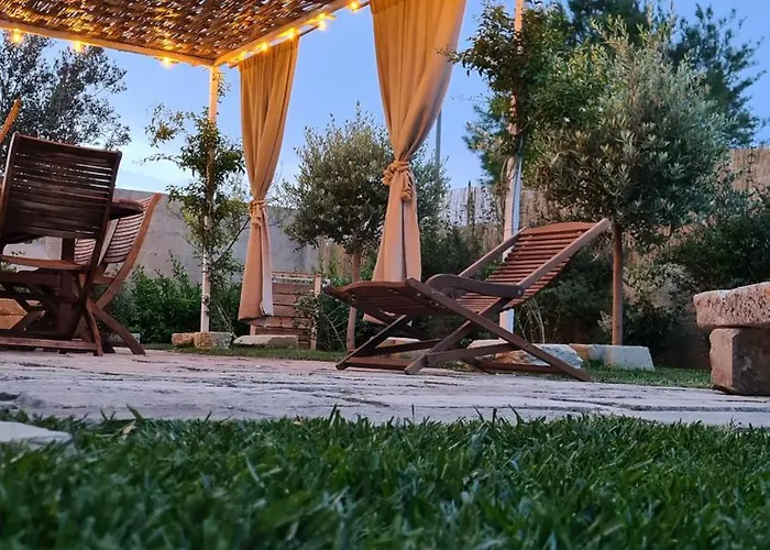 Bio&b Acquaviva Bed & Breakfast 4*